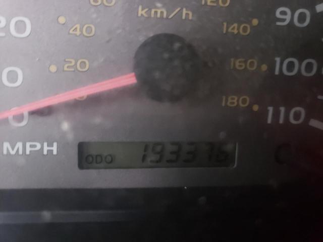 Photo 8 from auction – 2003 TOYOTA SEQUOIA LI with VIN 5TDBT48A13S199274