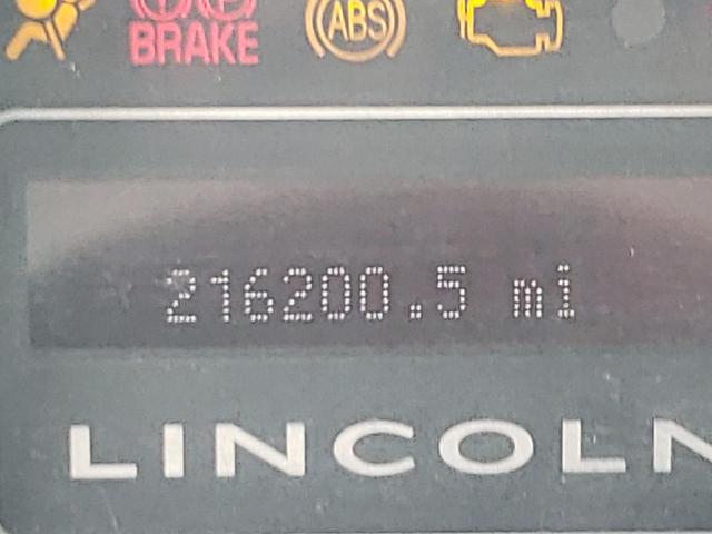 Photo 8 from auction – 2008 LINCOLN NAVIGATOR with VIN 5LMFU27598LJ18563