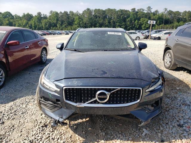 Photo 9 from auction – 2020 VOLVO V60 CROSS with VIN YV4102WK2L1037491