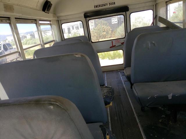Photo 6 from auction – 2001 CHEVROLET EXPRESS CU with VIN 1GBHG31R811237672