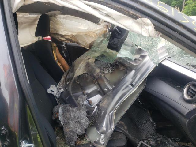 Photo 5 from auction – 2018 TOYOTA RAV4 LE with VIN JTMBFREVXJD227061