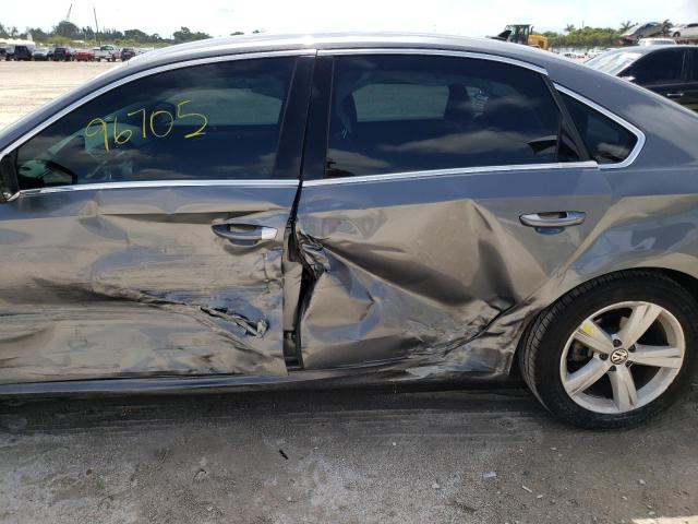 Photo 9 from auction – 2014 VOLKSWAGEN PASSAT S with VIN 1VWAT7A37EC035943