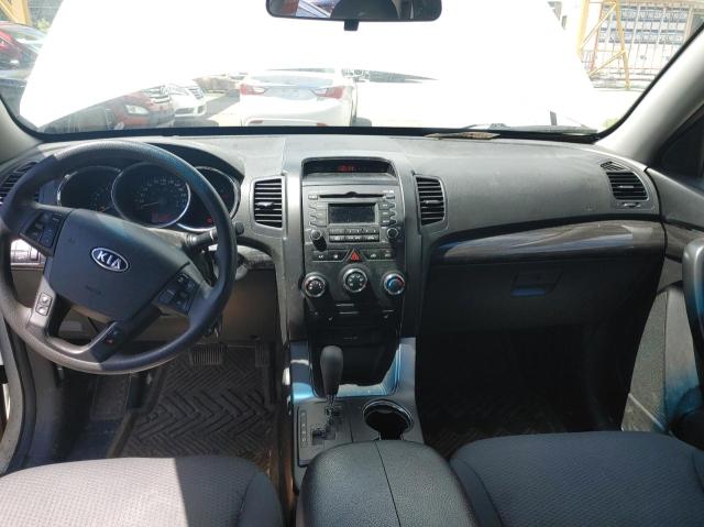 Photo 9 from auction – 2013 KIA SORENTO LX with VIN 5XYKTCA67DG393371