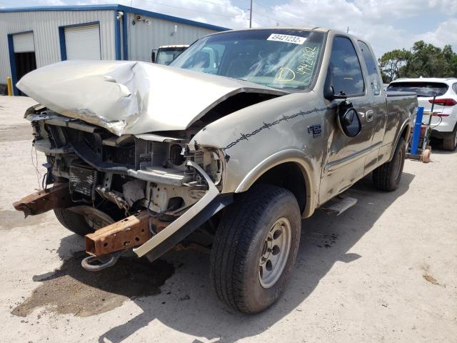 Photo 2 from auction – 2000 FORD F150 with VIN 2FTRX18L1YCA73504