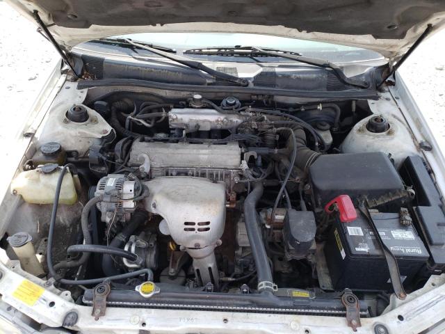 Photo 7 from auction – 2000 TOYOTA CAMRY CE with VIN 4T1BG22K7YU988019