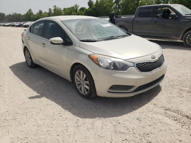 KIA FORTE LX 2015 with VIN KNAFK4A62F5388243 - Photo from auction