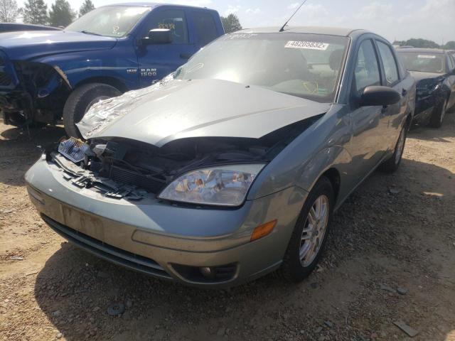 Photo 2 from auction – 2005 FORD FOCUS ZX4 with VIN 1FAFP34N25W316099