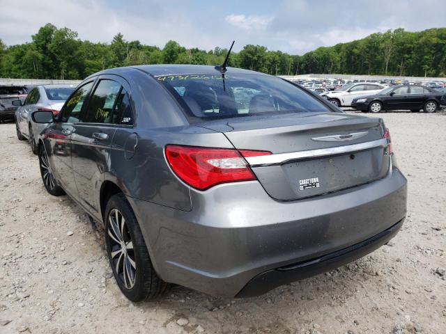 Photo 3 from auction – 2013 CHRYSLER 200 TOURIN with VIN 1C3CCBBB1DN629245