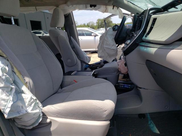 Photo 5 from auction – 2015 TOYOTA SIENNA LE with VIN 5TDKK3DC1FS648526