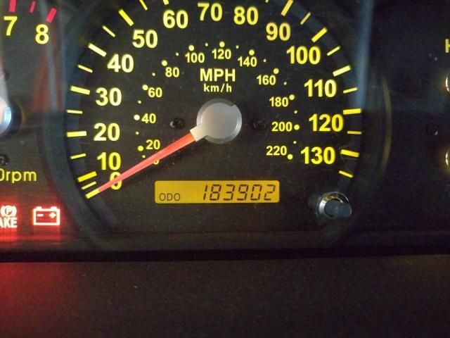 Photo 8 from auction – 2005 KIA SORENTO EX with VIN KNDJC733355483309
