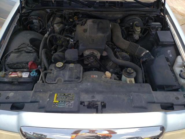 Photo 7 from auction – 2004 MERCURY GRAND MARQ with VIN 2MEFM74W44X602315