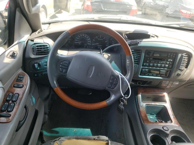 Photo 9 from auction – 2001 LINCOLN NAVIGATOR with VIN 5LMEU27A31LJ00915