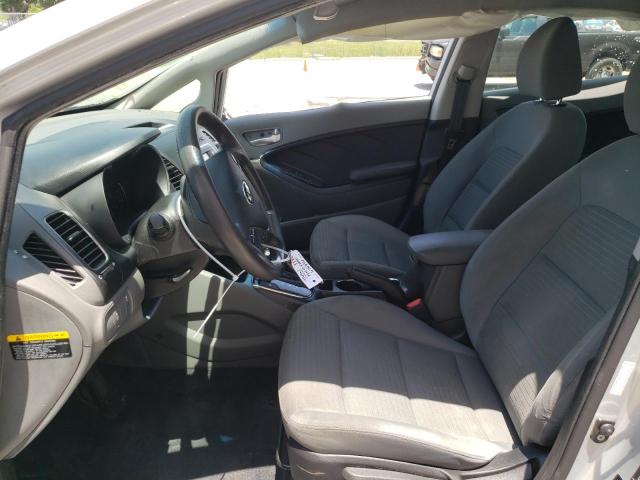 Photo 5 from auction – 2017 KIA FORTE LX with VIN 3KPFL4A72HE010715