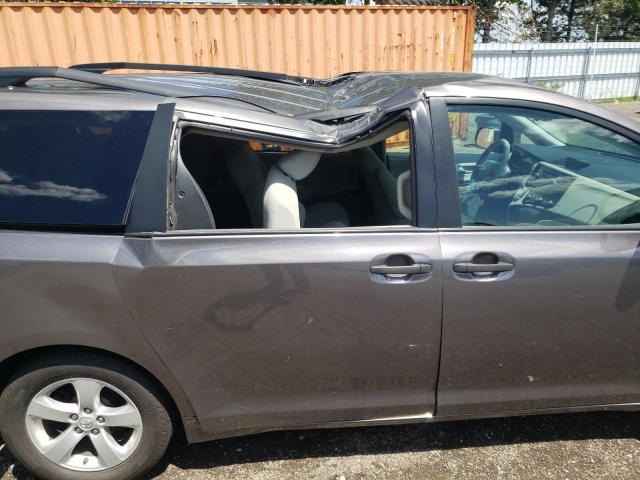 Photo 9 from auction – 2013 TOYOTA SIENNA with VIN 5TDZK3DCXDS390910