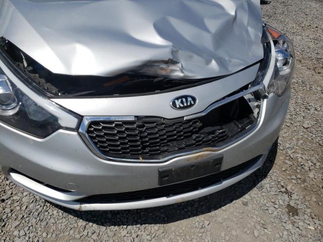 Photo 9 from auction – 2016 KIA FORTE LX with VIN KNAFK5A84G5576447
