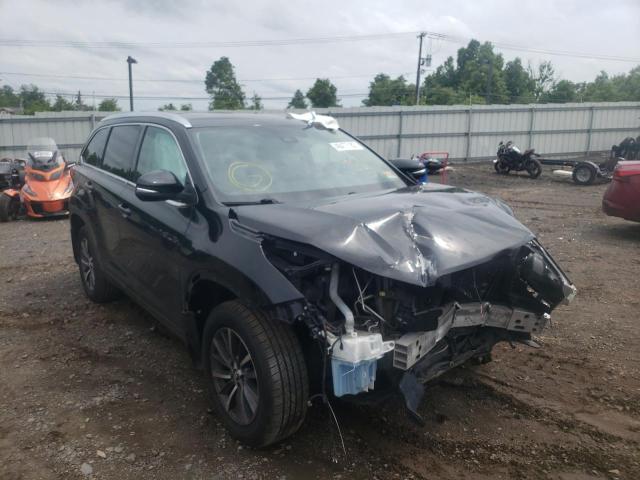 TOYOTA HIGHLANDER 2017 with VIN 5TDJZRFH8HS394822 - Photo from auction