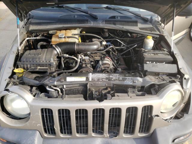 Photo 7 from auction – 2004 JEEP LIBERTY SP with VIN 1J4GL48K34W314614