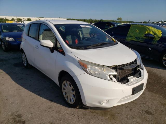 NISSAN VERSA NOTE 2015 مع رقم تعريف المركبة 3N1CE2CP6FL427572 - صورة من المزاد