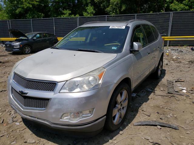 Photo 2 from auction – 2010 CHEVROLET TRAVERSE L with VIN 1GNLRGED0AS102449