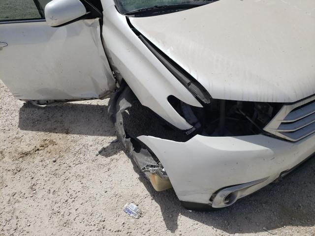 Photo 9 from auction – 2012 TOYOTA HIGHLANDER with VIN 5TDZK3EH3CS085015