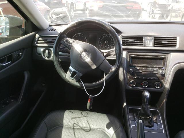 Photo 9 from auction – 2014 VOLKSWAGEN PASSAT S with VIN 1VWAT7A32EC112461