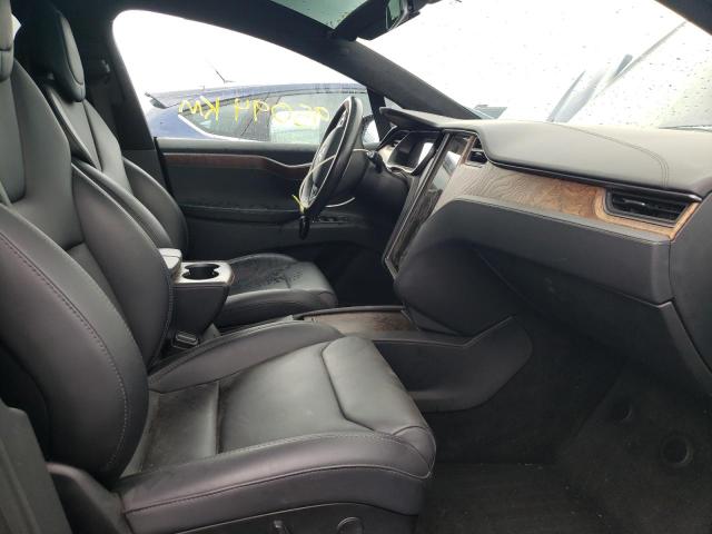 Photo 5 from auction – 2018 TESLA MODEL X with VIN 5YJXCBE22JF105167