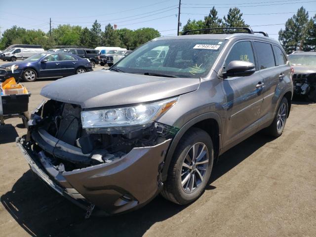 Photo 2 from auction – 2019 TOYOTA HIGHLANDER with VIN 5TDJZRFH1KS605978