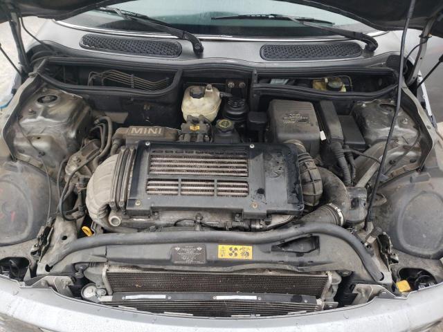 Photo 7 from auction – 2006 MINI COOPER S with VIN WMWRE33536TL22203