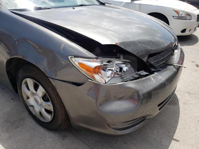Photo 9 from auction – 2004 TOYOTA CAMRY LE with VIN 4T1BE32K14U897527