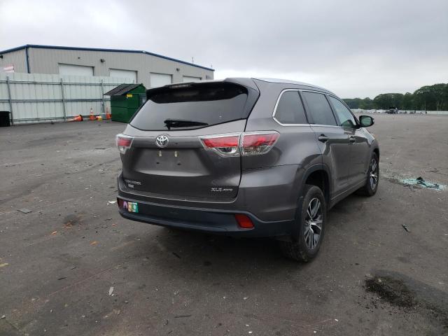Photo 4 from auction – 2016 TOYOTA HIGHLANDER with VIN 5TDJKRFH5GS347489