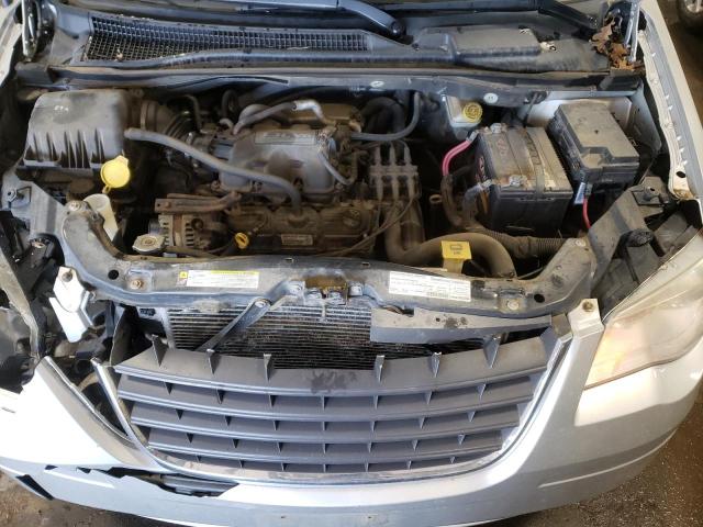 Photo 7 from auction – 2008 CHRYSLER TOWN & COU with VIN 2A8HR44H48R816655