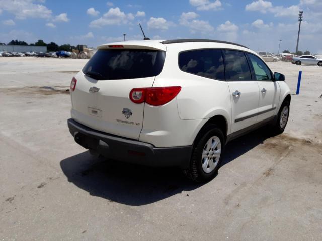 Photo 4 from auction – 2011 CHEVROLET TRAVERSE L with VIN 1GNKREED9BJ327931