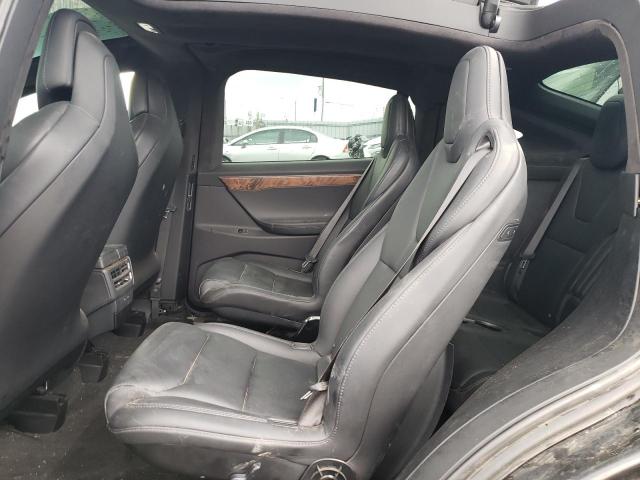 Photo 6 from auction – 2018 TESLA MODEL X with VIN 5YJXCBE22JF105167