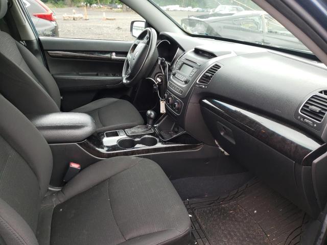 Photo 5 from auction – 2014 KIA SORENTO LX with VIN 5XYKTCA62EG430084