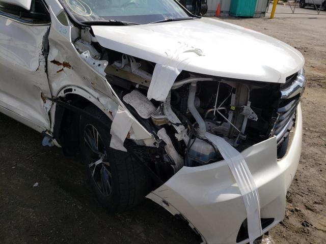 Photo 9 from auction – 2016 TOYOTA HIGHLANDER with VIN 5TDJKRFH8GS233809