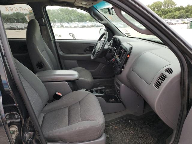 Photo 5 from auction – 2001 FORD ESCAPE XLT with VIN 1FMYU03181KB74721