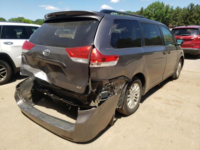 Photo 4 from auction – 2014 TOYOTA SIENNA XLE with VIN 5TDYK3DC0ES418405