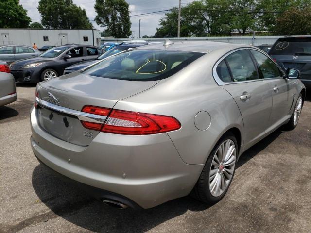 Photo 4 from auction – 2014 JAGUAR XF with VIN SAJWJ0EF3E8U28143