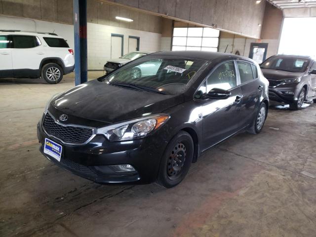 Photo 2 from auction – 2016 KIA FORTE LX with VIN KNAFK5A88G5537005