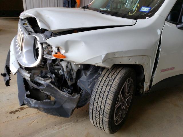 Photo 9 from auction – 2016 JEEP RENEGADE with VIN ZACCJADT5GPC58961