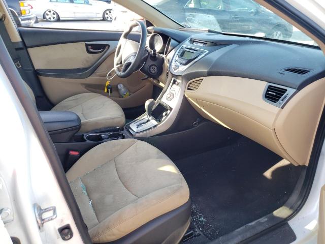 Photo 5 from auction – 2011 HYUNDAI ELANTRA GL with VIN 5NPDH4AE9BH040191