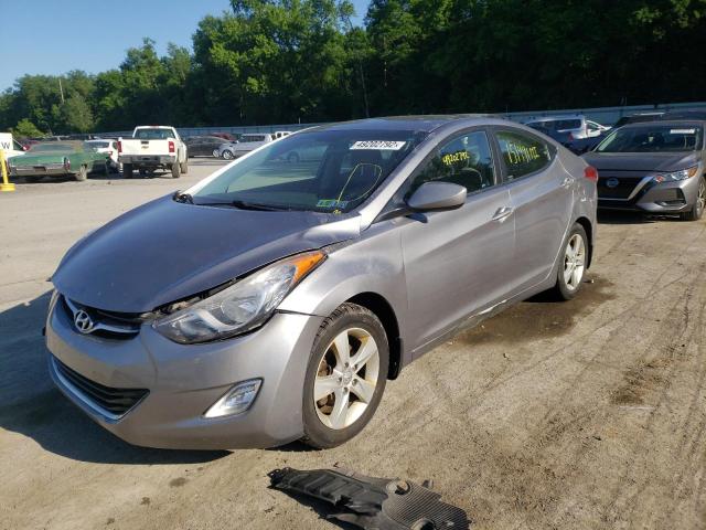 Photo 2 from auction – 2013 HYUNDAI ELANTRA GL with VIN KMHDH4AE2DU623917