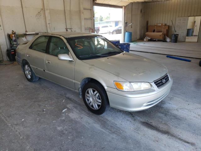 TOYOTA CAMRY LE 2000 with VIN 4T1BF22K7YU094394 - Photo from auction