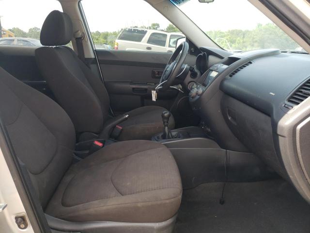Photo 5 from auction – 2010 KIA SOUL with VIN KNDJT2A18A7106929