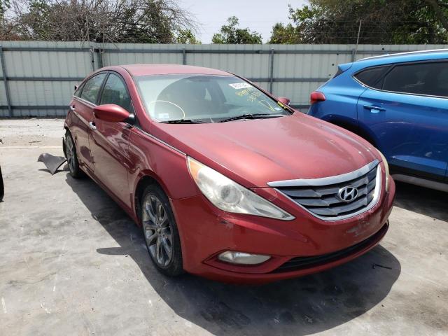 HYUNDAI SONATA SE 2011 with VIN 5NPEC4AB8BH240830 - Photo from auction