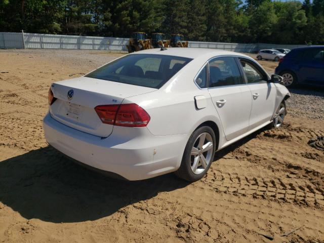 Photo 4 from auction – 2012 VOLKSWAGEN PASSAT SE with VIN 1VWBP7A34CC081171