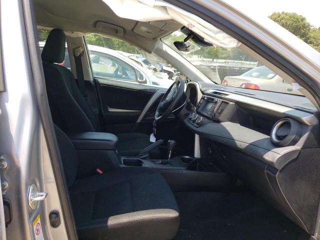 Photo 5 from auction – 2018 TOYOTA RAV4 LE with VIN 2T3BFREV8JW701589