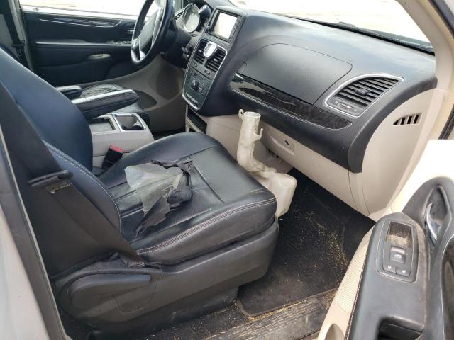 Photo 5 from auction – 2013 CHRYSLER TOWN & COU with VIN 2C4RC1BG6DR588402