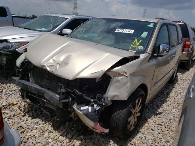 Photo 2 from auction – 2012 CHRYSLER TOWN & COU with VIN 2C4RC1CG2CR368820