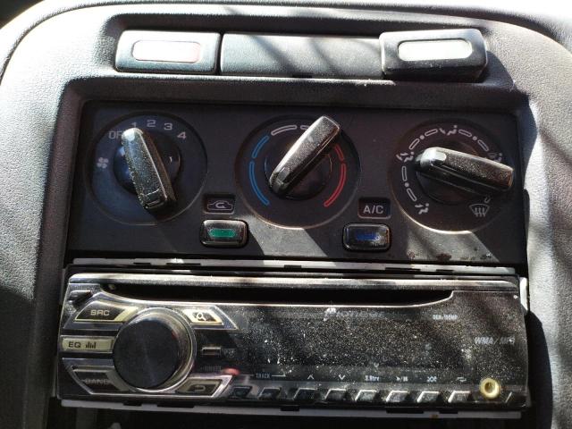 Photo 9 from auction – 1998 NISSAN SENTRA XE with VIN 3N1AB41D0WL045851